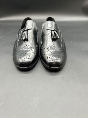 Men's London Square wingtip kiltie tassel loafers, black, 9.5 D